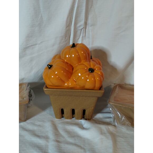 HomeWorx by Harry Slatkin Ceramic Pumpkin Basket Candle Holder - Two Candles NWT - Picture 2 of 8